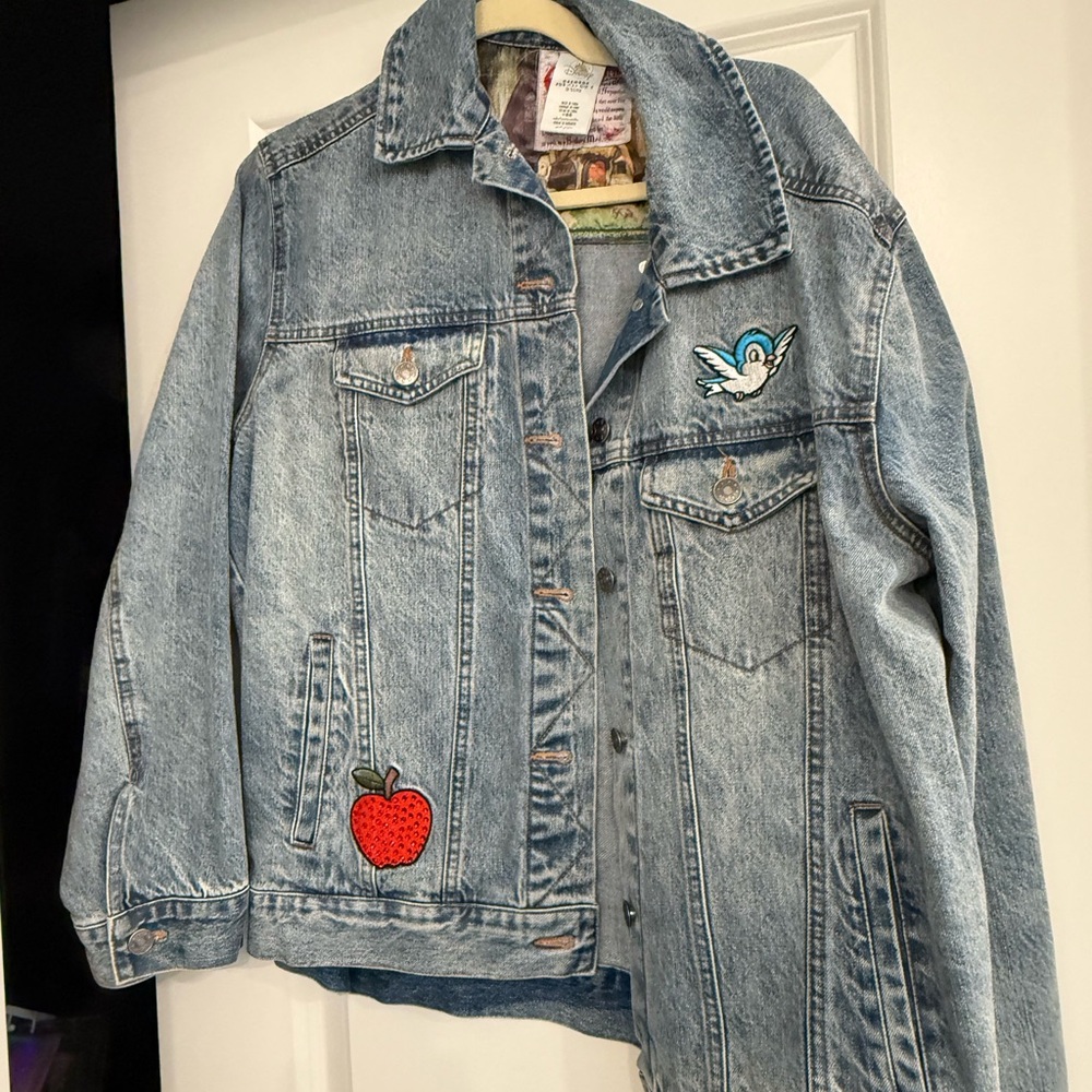 Disney Snow White Denim Jacket – Womens XL